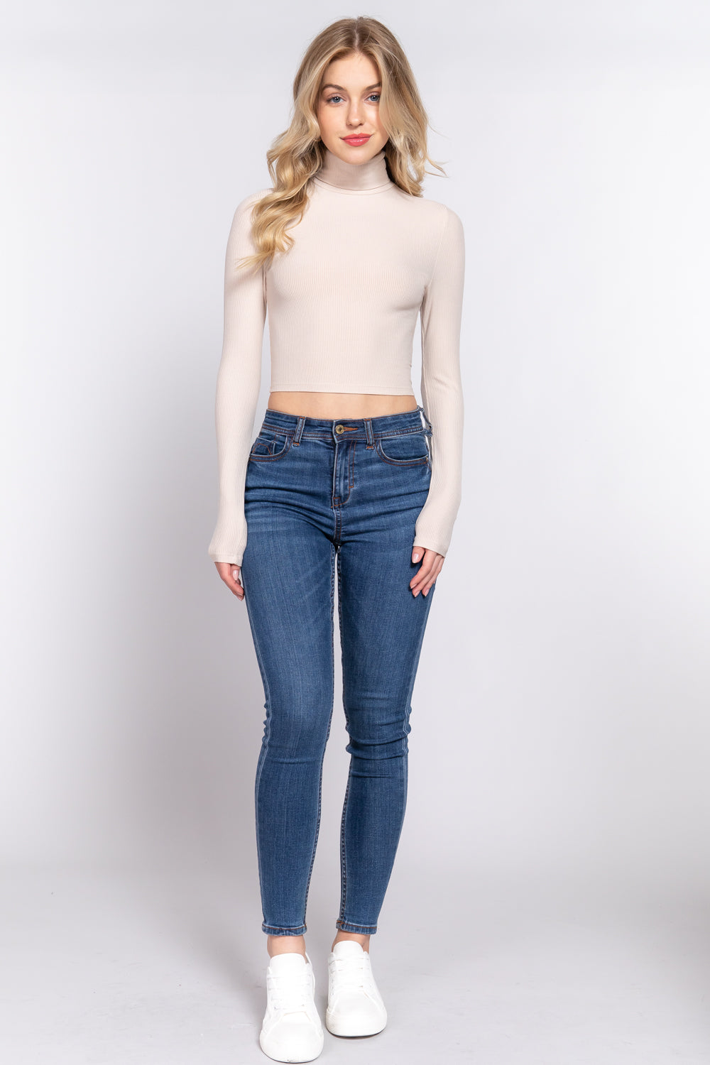 turtle neck crop top